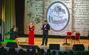 На сцене Дома культуры г. Княгинино звучала опера «Евгений Онегин»