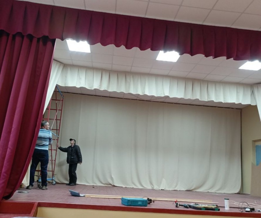 Благодаря госпрограмме «Культура малой родины» обновляется Островский сельский Дом культуры.