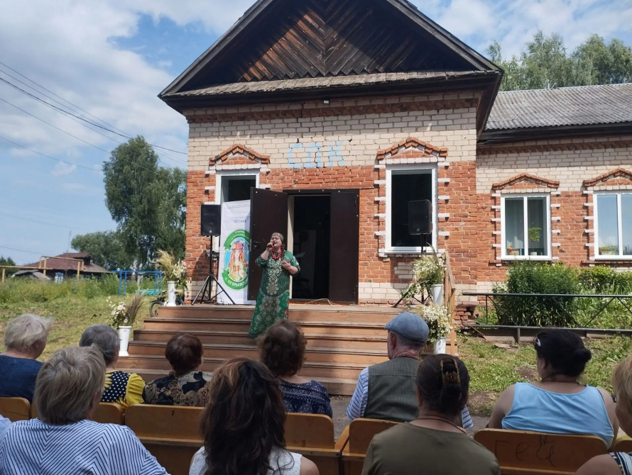 Травень в Егорьевском