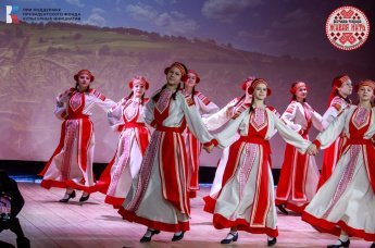 Фестиваль традиций «Живая нить» - проект, поддержанный Президентским фондом культурных инициатив, набирает обороты и вступает в новый этап. 