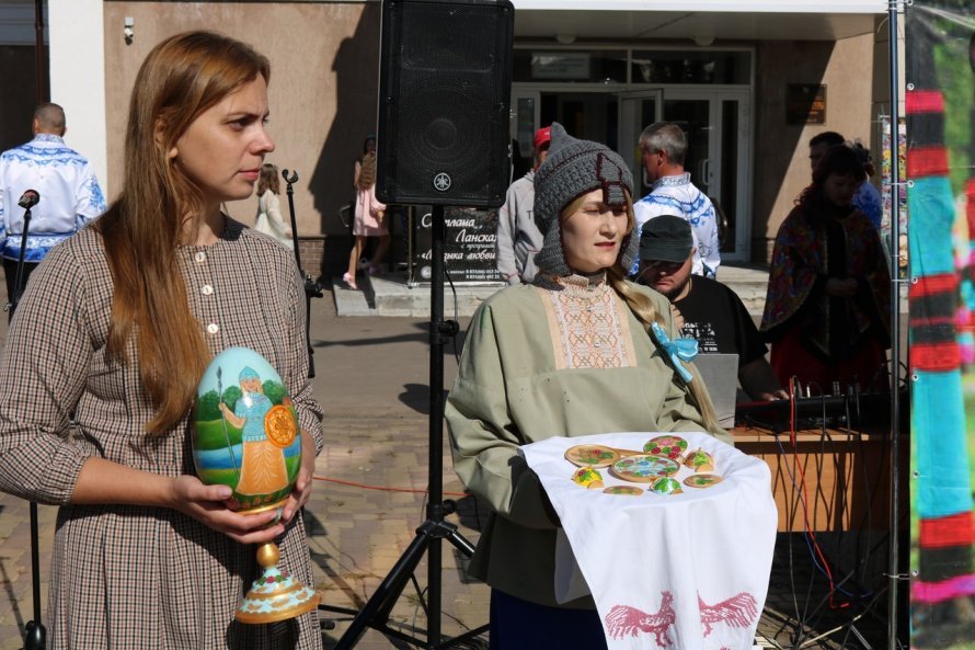  В Княгинине появилась Княгининская роспись. На днях она была представлена местным жителям и гостям города 