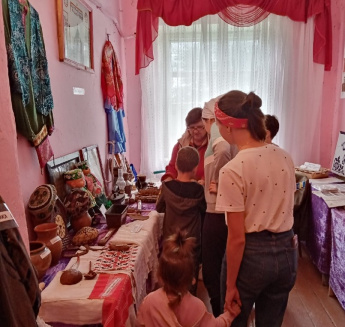       Ургинский СДК ведет большую работу по сохранению традиционной татарской культуры.