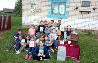 6 июня на открытой площадке около Троицкой сельской библиотеки  им. В. И. Ренова состоялся праздник «Пушкин - душа России».