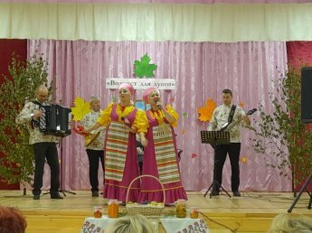 «Сельские вечерки «Возраст для души»