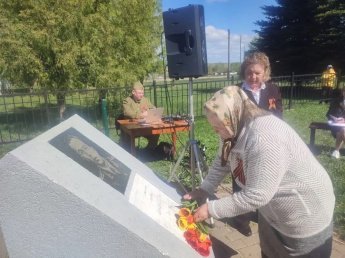Митинг-концерт в День Победы организовал Центр национальных культур в с.Белка.