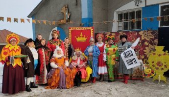 Народный театр «Лицедеи» Ананьевского СДК порадовал односельчан новой постановкой